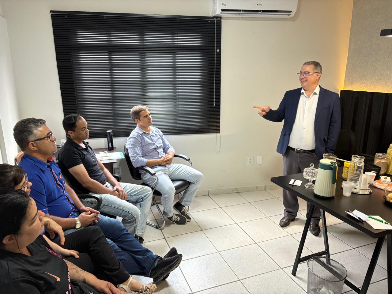 Treinamento estratégico para equipe de farmácia